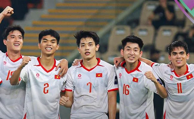 Đa Dạng Trò Chơi Trên 32win11 App